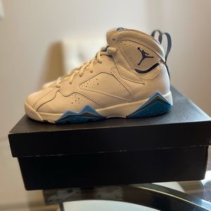 Retro 7s